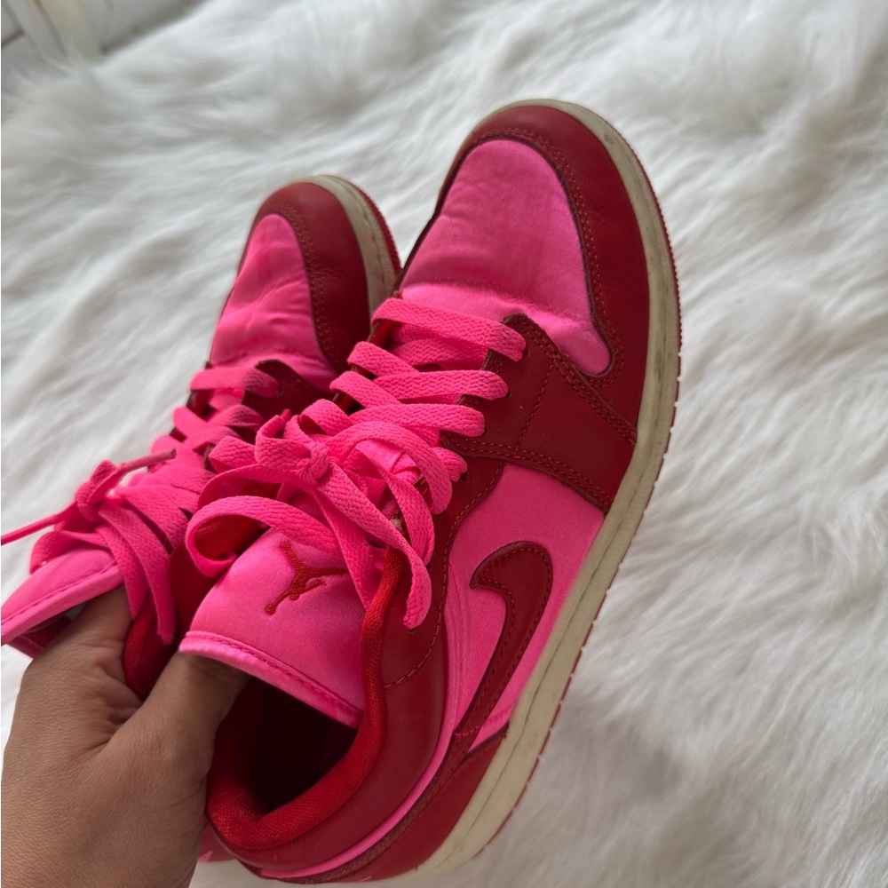 Nike Red and Pink Women's Sneakers